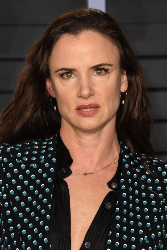 JULIETTE LEWIS at 2018 Vanity Fair Oscar Party in Beverly Hills 03/04/2018