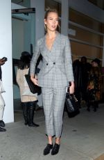 KARLIE KLOSS Arrive at Gagosian Gallery in Beverly Hills 03/01/2018
