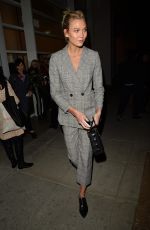 KARLIE KLOSS Arrive at Gagosian Gallery in Beverly Hills 03/01/2018