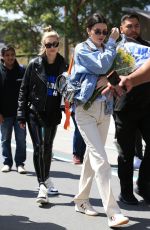 KENDALL JENNER and HAILEY BALDWIN Marches at Anti-gun March for Our Lives Rally in Los Angeles 03/24/2018