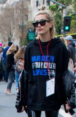 KENDALL JENNER and HAILEY BALDWIN Marches at Anti-gun March for Our Lives Rally in Los Angeles 03/24/2018