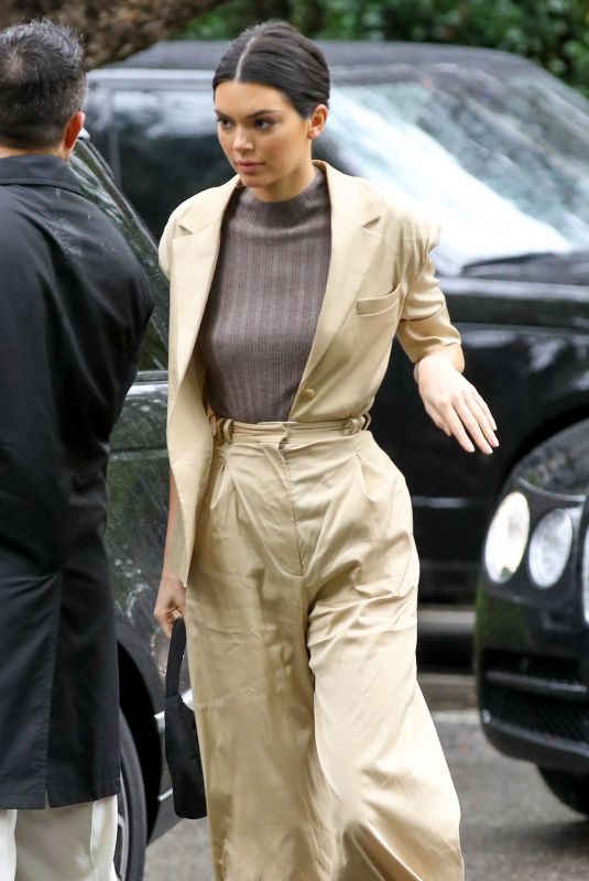 KENDALL JENNER Arrives at Khloe Kardashian’s Baby Shower in Los Angeles 03/10/2018