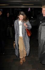 KERI RUSSELL and Matthew Rhys Arrives at Airport in Washington, D.C. 03/20/2018