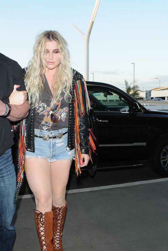 KESHA SEBERT at LAX Airport in Los Angeles 03/25/2018
