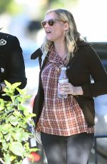 KIRSTEN DUNST and Jesse Plemons out for Coffee in Toluca Lake 03/26/2018