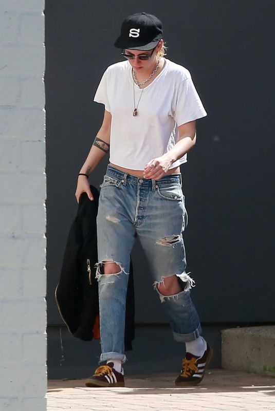 KRISTEN STEWART in Ripped Jeans Out in Los Angeles 03/19/2018