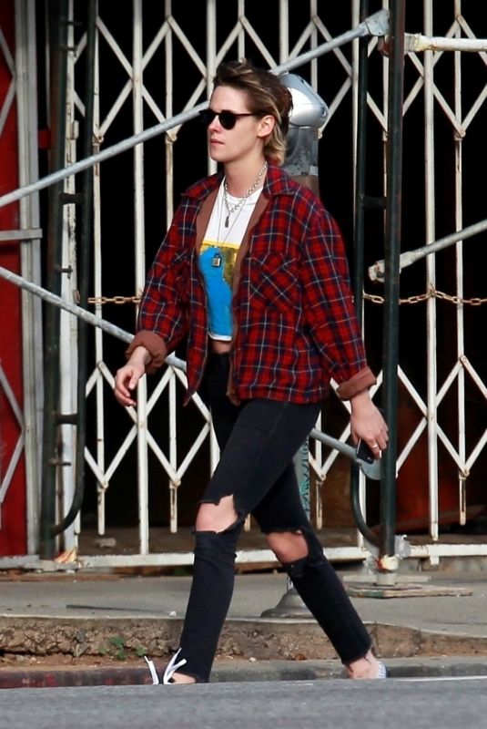 KRISTEN STEWART Out in Los Angeles 03/10/2018
