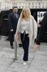 KYLIE MINOGUE Arrives at Her Hotel in Paris 03/19/2018
