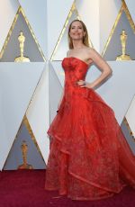 LESLIE MANN at 90th Annual Academy Awards in Hollywood 03/04/2018