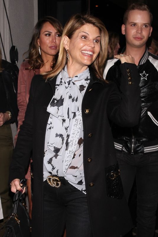 LORI LOUGHLIN at Craig’s Restaurant in West Hollywood 03/22/2018
