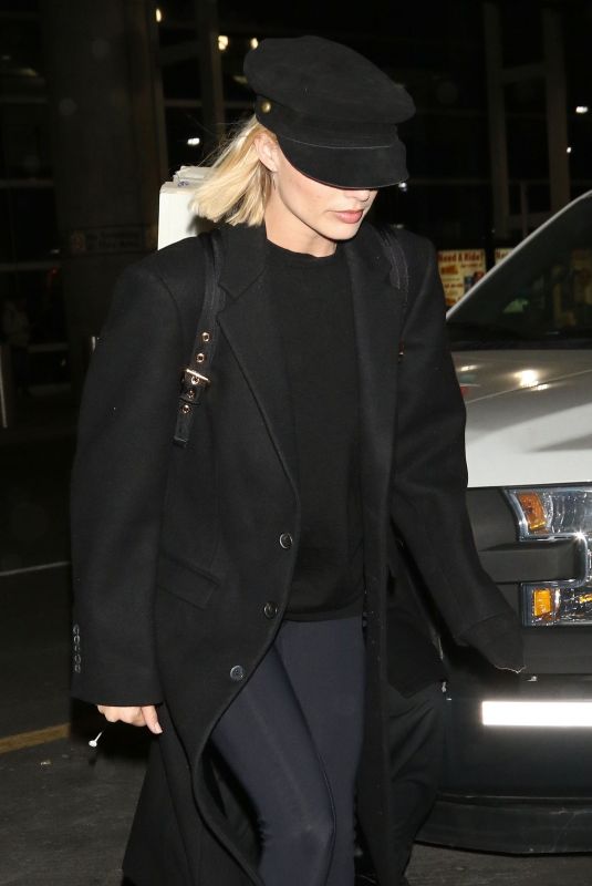 MARGOT ROBBIE Arrives at JFK Airport in New York 03/10/2018