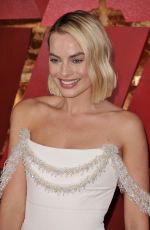 MARGOT ROBBIE at 90th Annual Academy Awards in Hollywood 03/04/2018