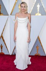 MARGOT ROBBIE at 90th Annual Academy Awards in Hollywood 03/04/2018