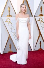 MARGOT ROBBIE at Oscar 2018 in Los Angeles 03/04/2018