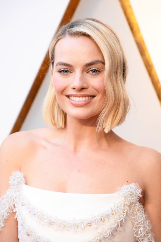 MARGOT ROBBIE at Oscar 2018 in Los Angeles 03/04/2018