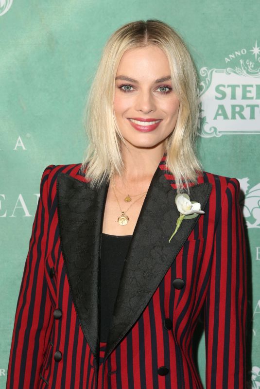 MARGOT ROBBIE at Women in Film Pre-oscar Cocktail Party in Los Angeles 03/02/2018