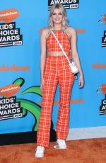 MARIJE ZUURVELD at 2018 Kids’ Choice Awards in Inglewood 03/24/2018