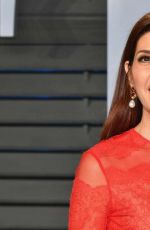 MARISA TOMEI at 2018 Vanity Fair Oscar Party in Beverly Hills 03/04/2018