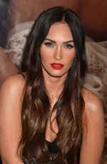 MEGAN FOX at Forever 21 in Glendale 03/23/2018