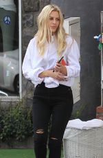 MORGAN STEWART Out for Lunch at The Ivy in West Hollywood 03/09/2018