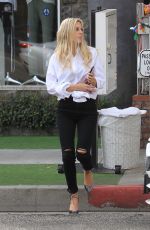 MORGAN STEWART Out for Lunch at The Ivy in West Hollywood 03/09/2018