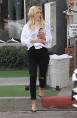 MORGAN STEWART Out for Lunch at The Ivy in West Hollywood 03/09/2018