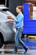 NATALIE PORTMAN in Jeans Out for Coffee in Los Feliz 03/22/2018