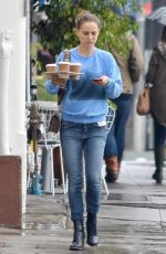 NATALIE PORTMAN in Jeans Out for Coffee in Los Feliz 03/22/2018