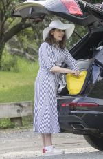NIGELA LAWSON atr Karekare Beach in Auckland 03/28/2018