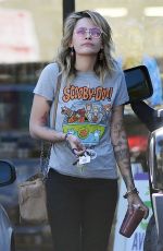 PARIS JACKSON Takes Acai Berry Smoothie at Earthbar in West Hollywood 03/27/2018