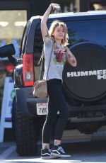 PARIS JACKSON Takes Acai Berry Smoothie at Earthbar in West Hollywood 03/27/2018
