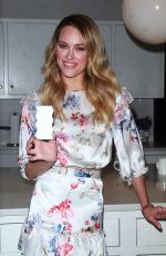 PETA MURGATROYD Partnering with Mr Clean Magic Eraser with Durafam in New York  03/07/2018