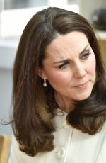 Pregnant KATE MIDDLETON at Pegasus Primary School in Oxford 03/06/2018