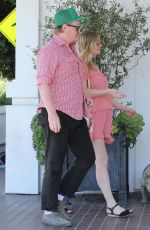 Pregnant KIRSTEN DUNST and Jesse Plemons Out for Lunch at Olive & Thyme in Los Angeles 03/29/2018