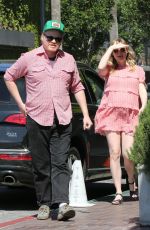 Pregnant KIRSTEN DUNST and Jesse Plemons Out for Lunch at Olive & Thyme in Los Angeles 03/29/2018