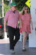 Pregnant KIRSTEN DUNST and Jesse Plemons Out for Lunch at Olive & Thyme in Los Angeles 03/29/2018