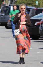 Pregnant KIRSTEN DUNST Out Shopping in Los Angeles 03/17/2018