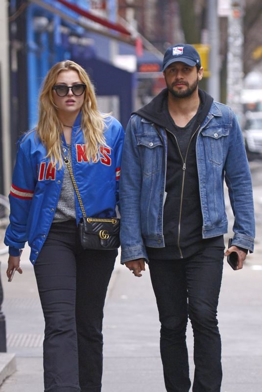 RACHEL HILBERT abd Brett Eldredge Out in New York 03/28/2018