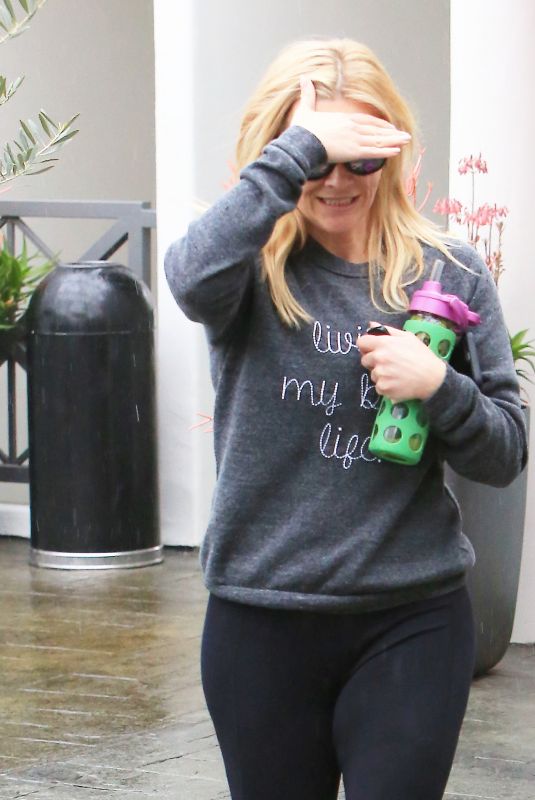 REESE WITHERSPOON Out for Morning Workout in Brentwood 03/21/2018