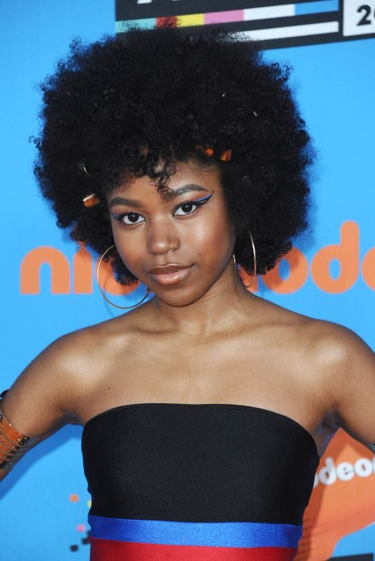 RIELE DOWNS at 2018 Kids’ Choice Awards in Inglewood 03/24/2018