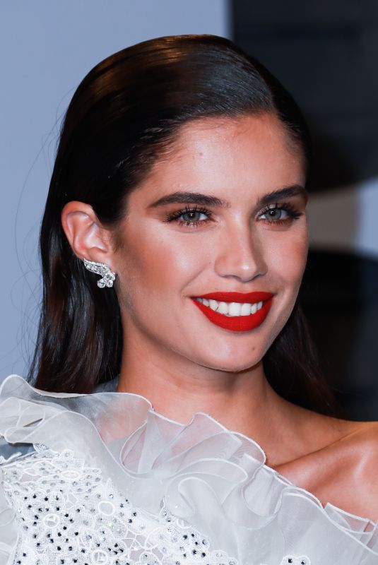 SARA SAMPAIO at 2018 Vanity Fair Oscar Party in Beverly Hills 03/04/2018