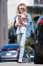 SARAH MICHELLE GELLAR at a Hair Salon in Brentwood 03/28/2018