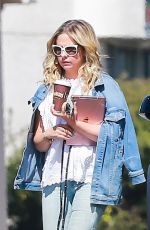 SARAH MICHELLE GELLAR at a Hair Salon in Brentwood 03/28/2018