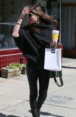 SELMA BLAIR Shopping at Jill Roberts in Los Angeles 03/15/2018