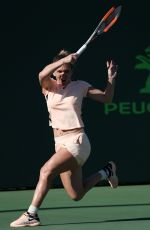 SIMONA HALEP at 2018 Miami Open in Key Biscayne 03/22/2018