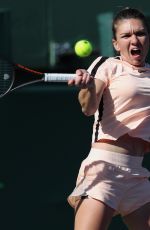 SIMONA HALEP at 2018 Miami Open in Key Biscayne 03/22/2018