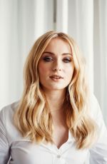 SOPHIE TURNER for Coveteur Magazine, March 2018