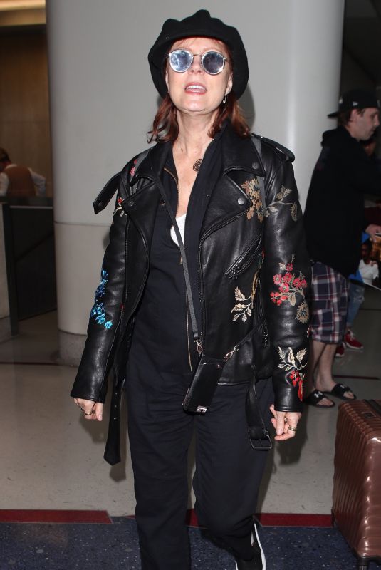SUSAN SARANDON at Los Angeles International Airport 03/30/2018