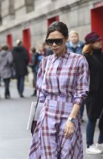 VICTORIA BECKHAM at Martin Margiella Exhibition in Paris 03/28/2018