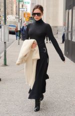 VICTORIA BECKHAM Leaves Her Hotel in New York 03/05/2018